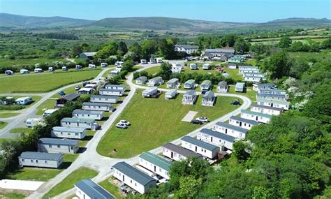 TREFACH COUNTRY CLUB & HOLIDAY PARK (Mynachlogddu) - Campground Reviews ...