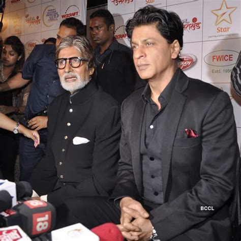 Amitabh Bachchan and Shah Rukh Khan interact with media during ...