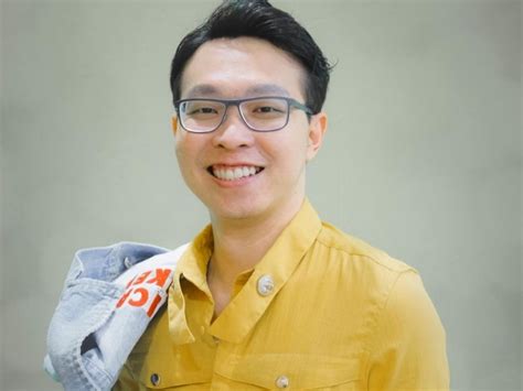 ≡ 6 Dokter TikTok Tampan yang Wajib Di-Follow! Siapa Saja? 》 Her Beauty