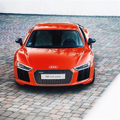 audi r8 top speed