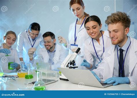 Group of Scientists Working in Modern Laboratory Stock Image - Image of medical, chemistry ...