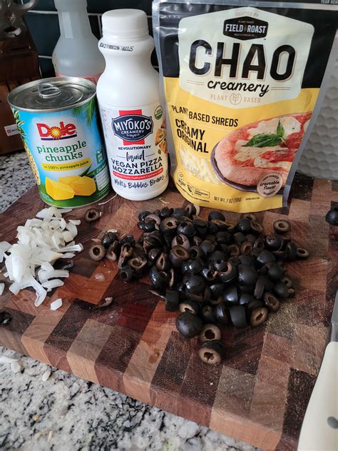 Miyokos liquid mozzarella... getting closer... : r/vegan