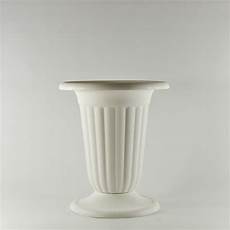 Plastic Flower Urns For Weddings by White Plastic Pedestal Urn 11 Quot Plastic Vase Plastic Flower Urns For Weddings