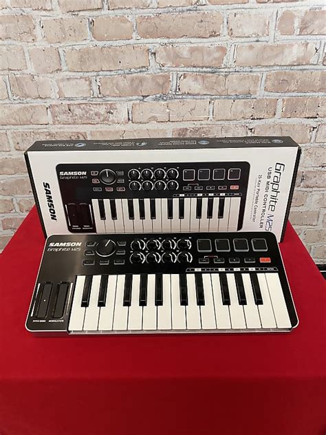 Image result for Samson Graphite M25 Review