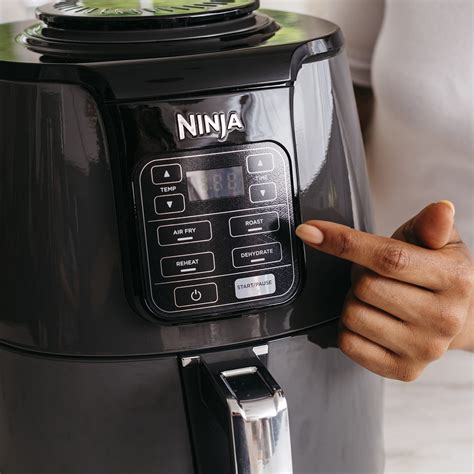Ninja Air Fryer AF100UK - Buy Direct From Ninja UK