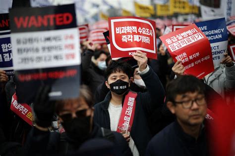复工大限已过 韩政府拟法律对付罢工医师 | 八度空间 8TV