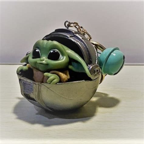 Star Wars Mandalorian Baby Yoda (GROGU) Crib Pose | Ubuy India