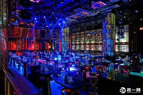18万元餐饮空间150平米装修案例_效果图 - 成都Club Bar小酒馆 - 设计本