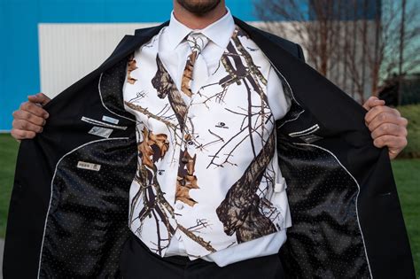 Our 10 favorite photos that show joy, style at Portage Northern’s prom ...