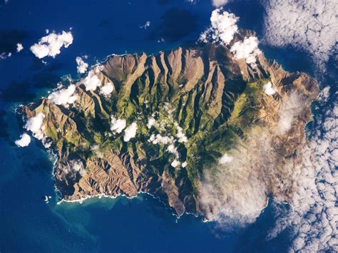 File:Saint Helena Island.jpg - Wikimedia Commons