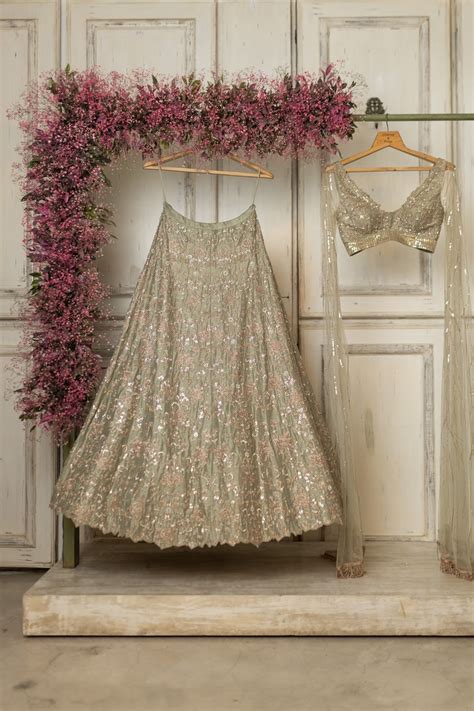 Bloom – Chamee and Palak official