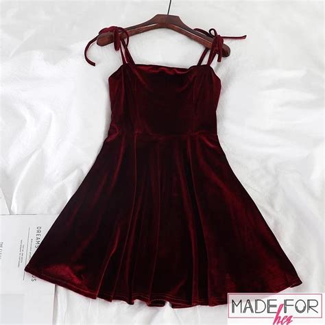 Jannat Zubair In Our Knotting Shoulder Velvet Dress – Made For Her Label
