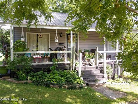 411 Hardin St, Leitchfield, KY 42754 | Homes.com