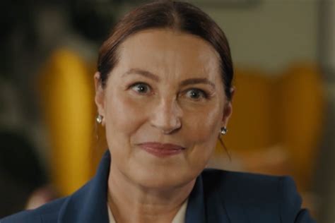 Cambio programmazione 'Tradimento': quando va in onda adesso ...