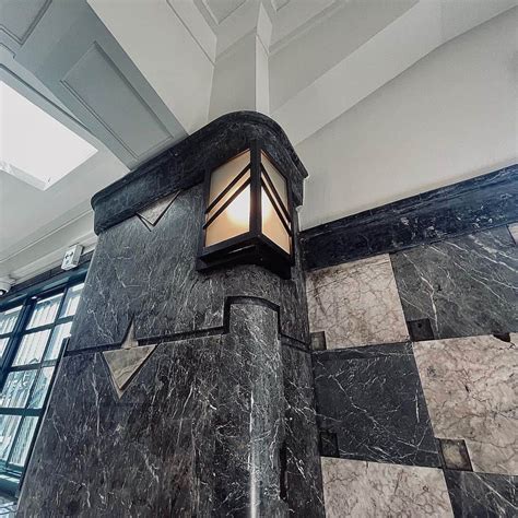 片山正通さんのインスタグラム写真 - (片山正通Instagram)「1889年創業 任天堂の旧本社社屋をリノベーションしたホテル “ 丸福樓／まるふくろう ” に宿泊して来ました。 和洋折衷 ...