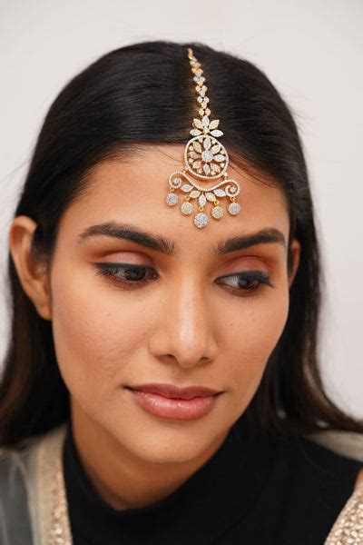 Diamond Headgears for Women | Radiant Elegance | Attrangi Diamond ...