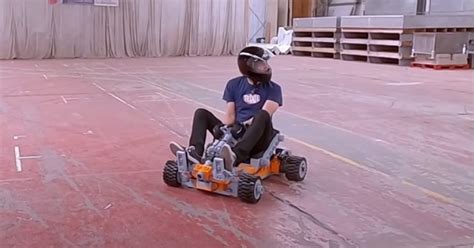 Go-Kart od Lego kockica VIDEO - B92