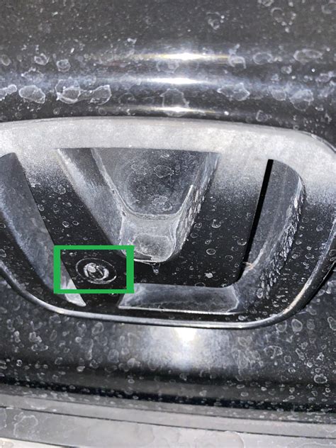 Is my new (to me) 2016 Civic EX-T missing the chrome grill on the front or did the previous ...