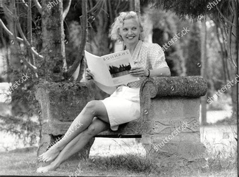 Sandra Dickinson - actress - biography, photo, best movies and TV shows