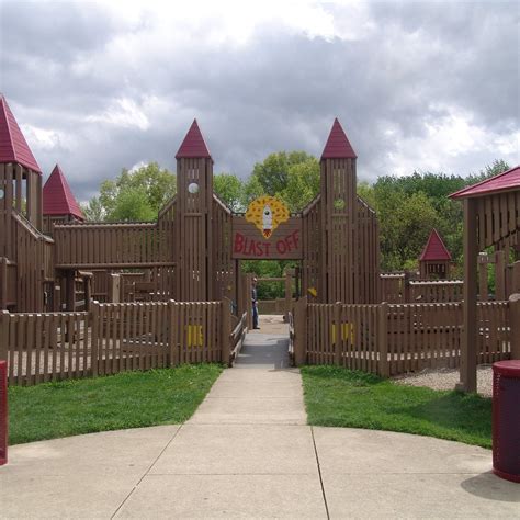 WILLIAMS PARK (2025) All You Need to Know BEFORE You Go (with Photos ...