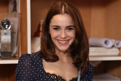 TV Fox koristi odličnu taktiku za seriju Yasak Elma - Najbolje Turske ...