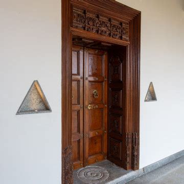 Indian Entryway Design Ideas, Inspiration & Images | Houzz - December ...