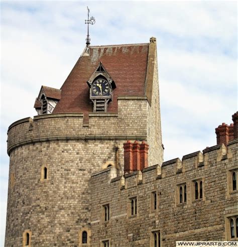 Windsor Castle In England - Photos And Videos Of This Castle In Windsor.