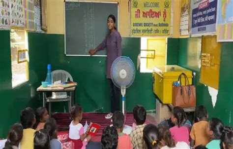 Bathinda's mobile school to impart "Free education" to underprivileged ...