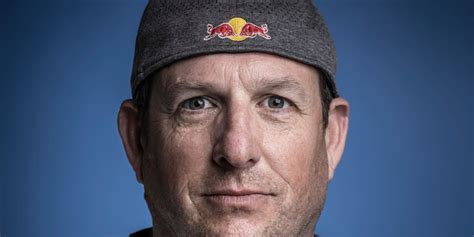 Luke Aikins: Skydiving – Red Bull Athlete Page