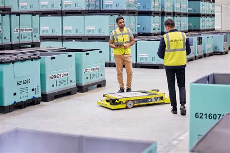 idealworks: BMW Group subsidiary gains Agile Robots AG as majority shareholder
