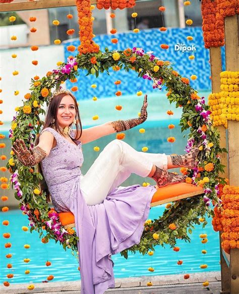 10 Flower Art Ideas That Work Splendidly Well for Your Shaadi Ka Ghar's ...