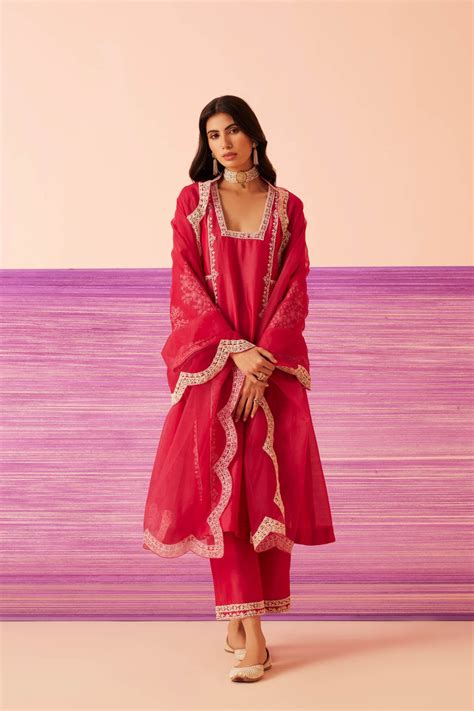 Mirage Kurta Set-RTS – Sureena Chowdhri