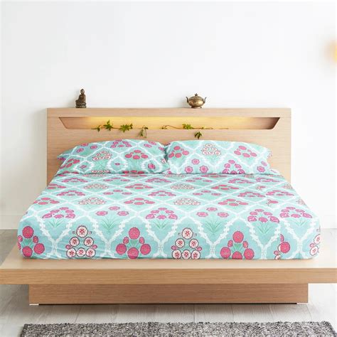 Buy 210 TC Multicolor Floral Print Fitted Bedsheet Online In India – AURAVE