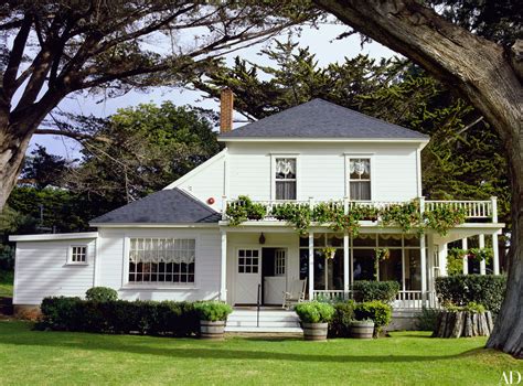 Inside Clint Eastwood's Meticulously Restored California Ranch Photos ...