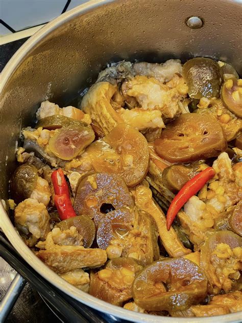 Công thức nấu món cá kho quả chay: Thứ nguyên liệu truyền thống dường như đang dần bị lãng quên