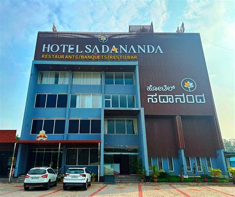 SADANAND'S HIGHWAY INN (Kora) - Hotel Reviews, Photos, Rate Comparison ...