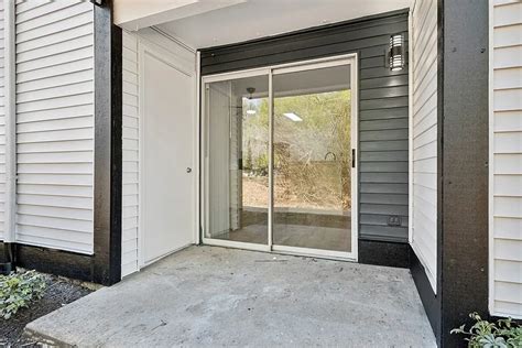 ReNew on James - Kent, WA 98032 | ApartmentGuide.com