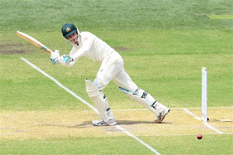 Peter Handscomb tests COVID-19 positive; misses last round of County ...