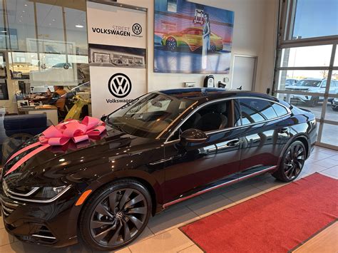 Just bought a 2023 SEL Premium R-Line Arteon :) : r/Volkswagen