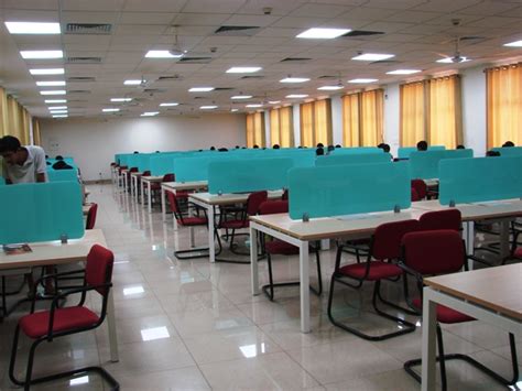 LIB - Gallery | Indian Institute of Technology(BHU) Varanasi