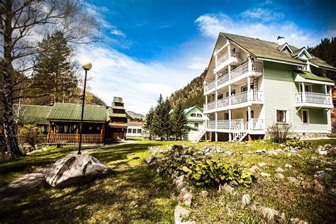 MOUNTAIN HOTEL AREDA 1 (Chemal) - Tourist Base Reviews & Photos ...