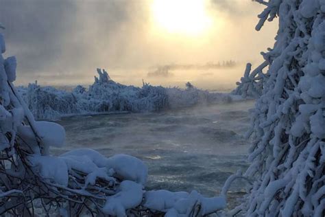 Frozen Niagara Falls In 2026 Are Setting The Internet On Fire