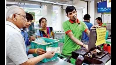 Food outlets tempt with discounts | Hyderabad News - Times of India