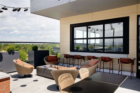 Avalon Westminster Promenade — Vida Design