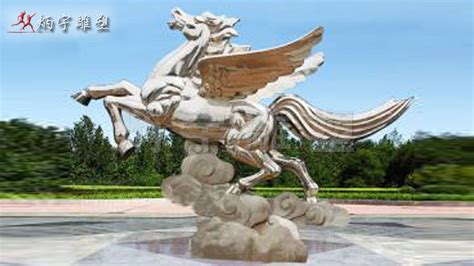 马雕塑——积淀着历史、传统、文化和社会的价值_广场
