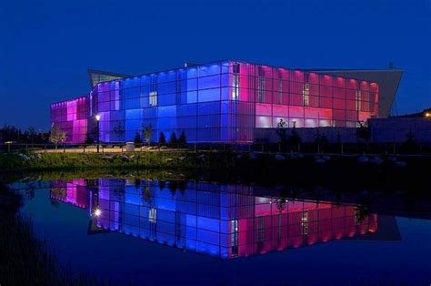 TELUS SPARK SCIENCE CENTRE (2025) All You Need to Know BEFORE You Go ...