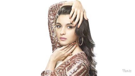 Alia Bhatt Cute Face Closeup Photoshoot Wallpaper HD