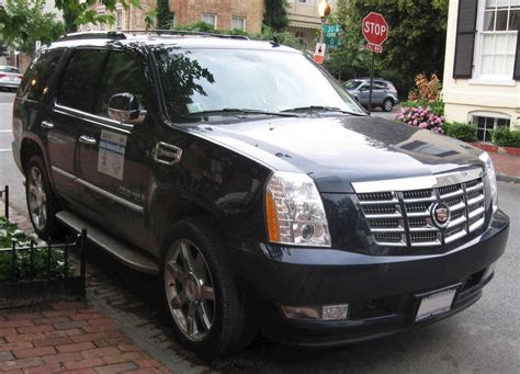 2009 Cadillac Escalade Hybrid Base - 4dr SUV 6.0L V8 Hybrid 4x4 auto