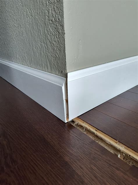 Baseboard ideas for different height floor : r/Carpentry