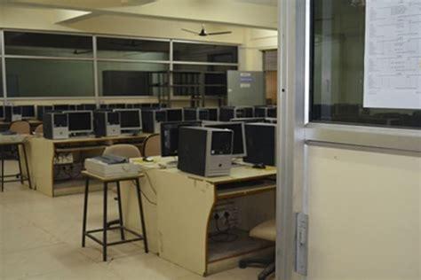 Raj Kumar Goel Institute of Technology & Management Ghaziabad Campus ...